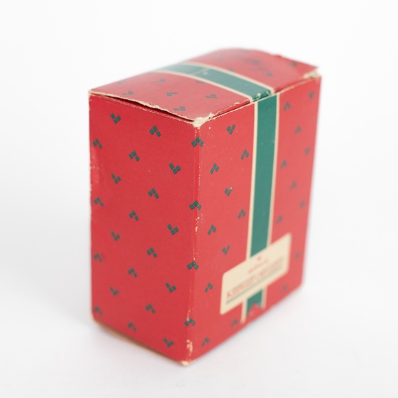 Hallmark 1984 Frosty Friends Ornament w/ Box – Vintage Keepsake - Picture 10 of 14